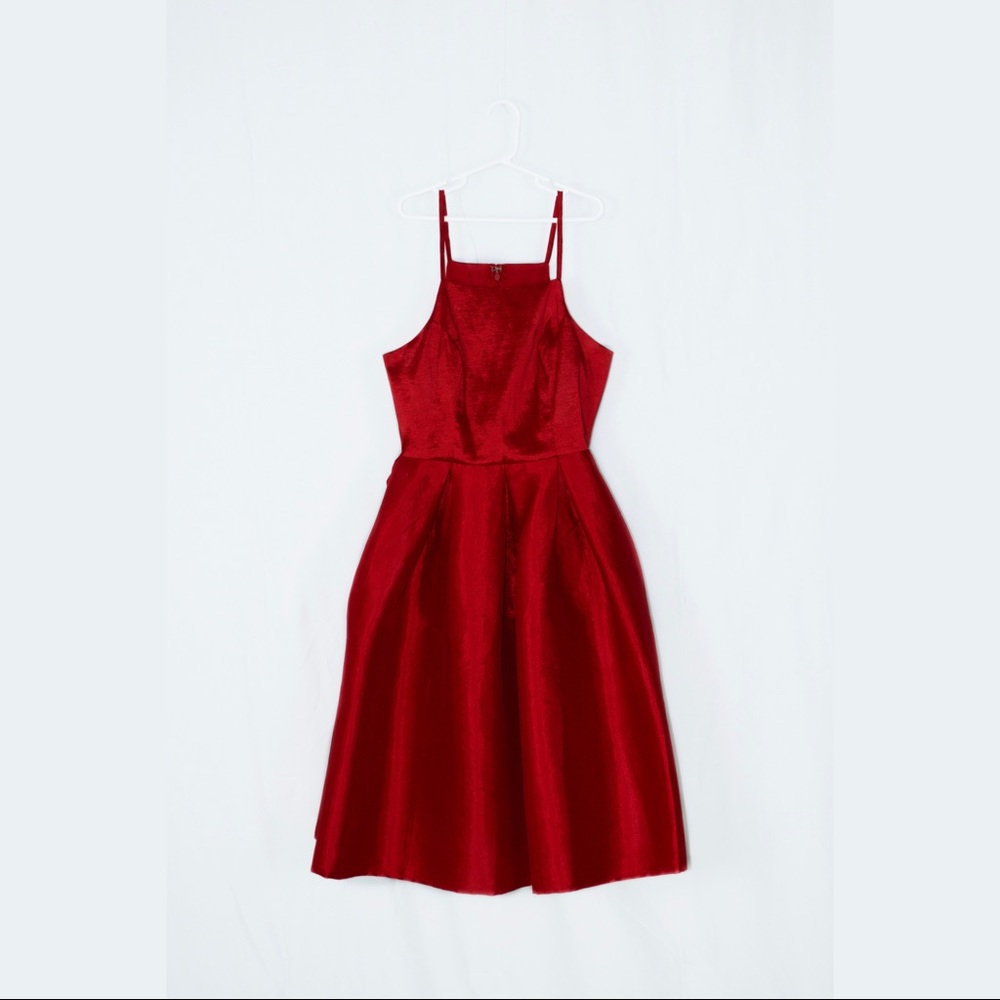 Red Gianni Bini Dress